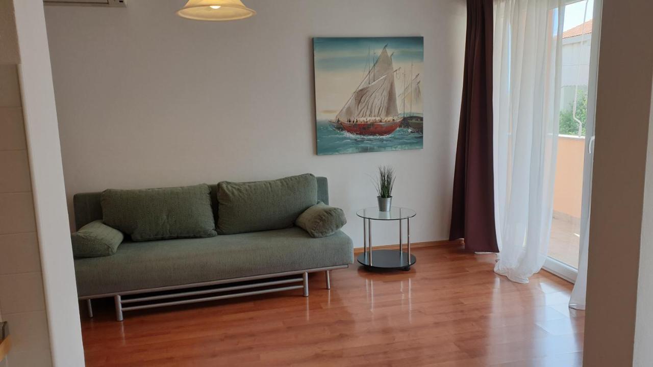 Apartmani Ivana Punat Exterior photo